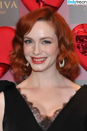Christina Hendricks / actuallychristinahendricks nude photo #2054