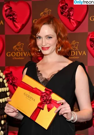 Christina Hendricks / actuallychristinahendricks nude photo #2056