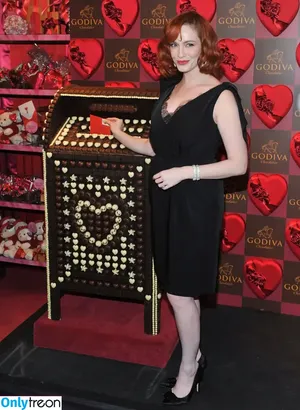 Christina Hendricks / actuallychristinahendricks nude photo #2063
