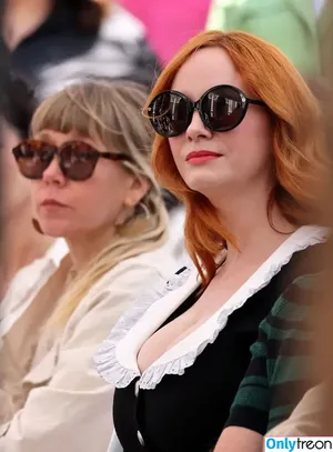 Christina Hendricks / actuallychristinahendricks nude photo #2085