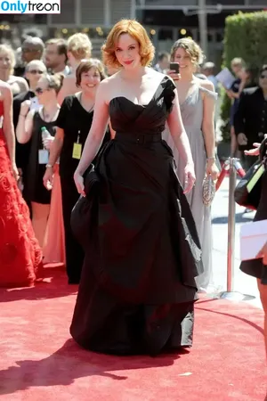 Christina Hendricks / actuallychristinahendricks nude photo #2103