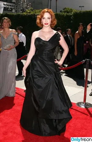 Christina Hendricks / actuallychristinahendricks nude photo #2119