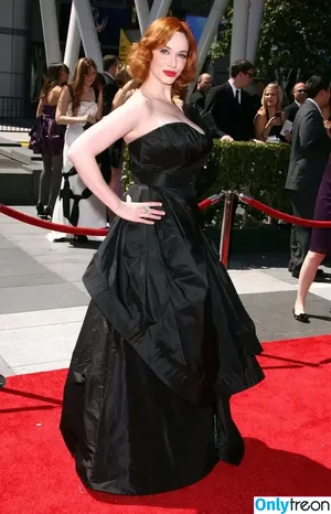 Christina Hendricks / actuallychristinahendricks nude photo #2123