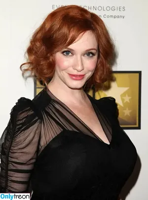 Christina Hendricks / actuallychristinahendricks nude photo #2133