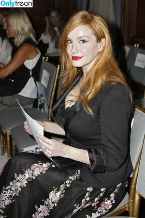 Christina Hendricks / actuallychristinahendricks nude photo #2142