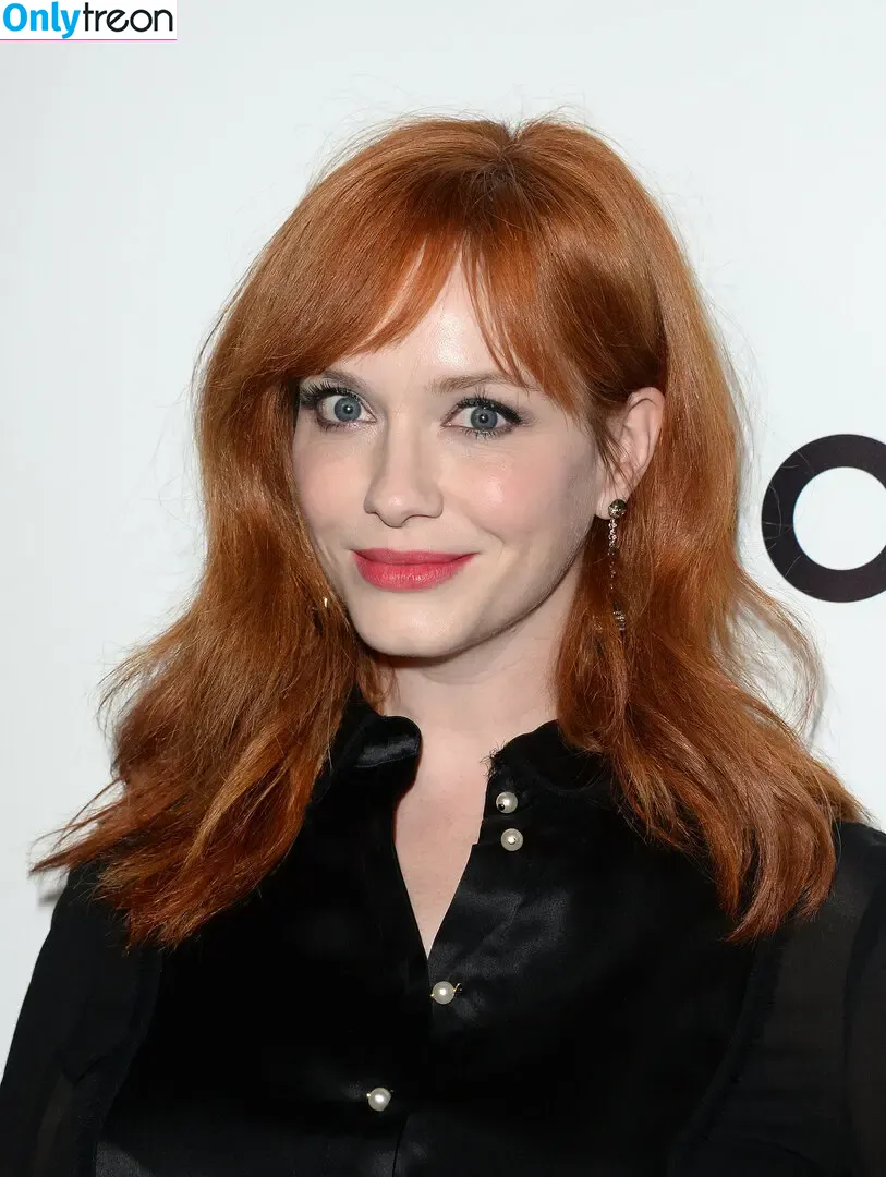 Christina Hendricks nude photo #2002 (actuallychristinahendricks)