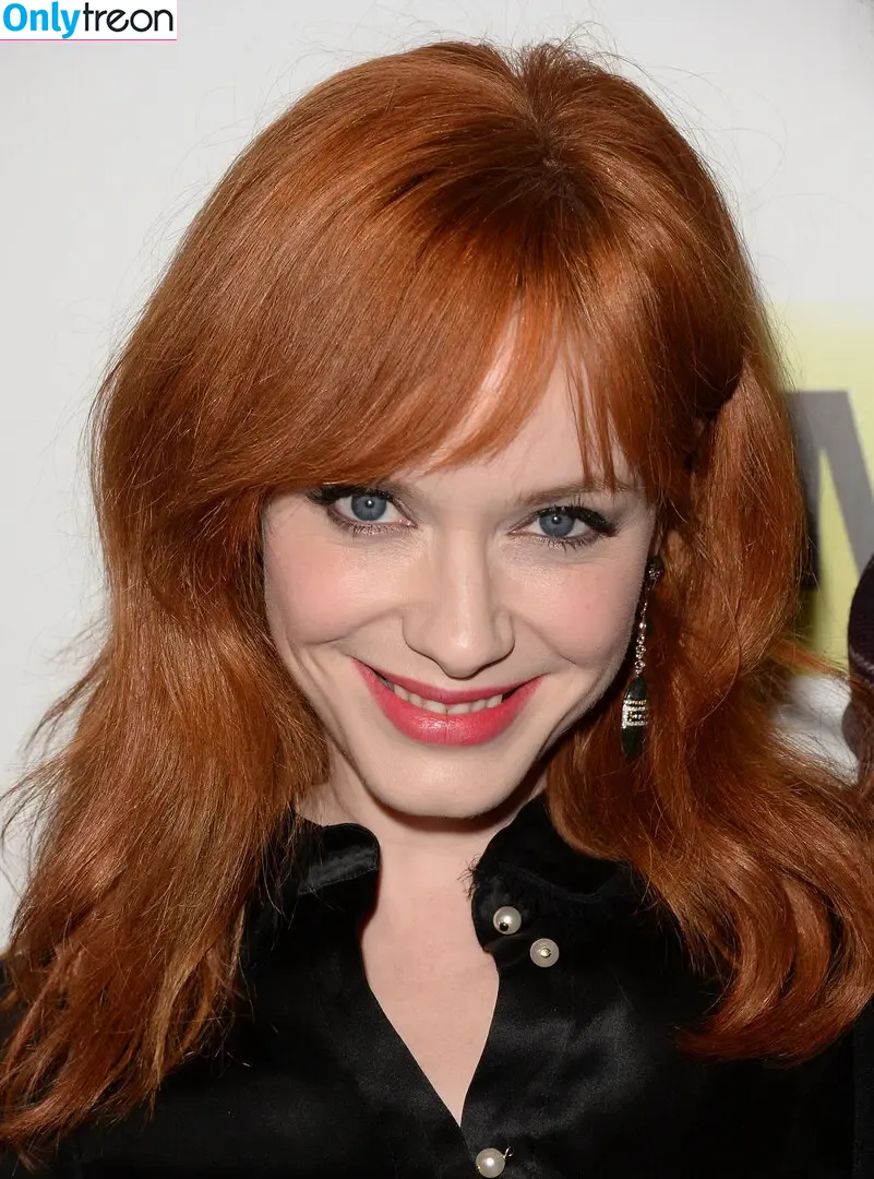 Christina Hendricks nude photo #2017 (actuallychristinahendricks)
