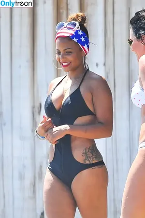 Christina Milian / christinamilian / kacytgirl nude photo #1352