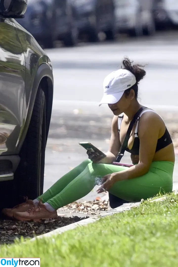 Christina Milian nude photo #1149 (christinamilian / kacytgirl)