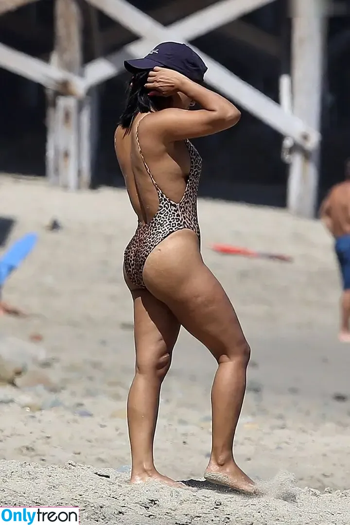 Christina Milian nude photo #1266 (christinamilian / kacytgirl)