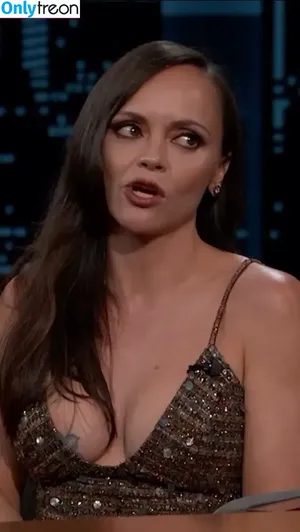 Christina Ricci / ChristinaRicci / riccigrams nude photo #0606