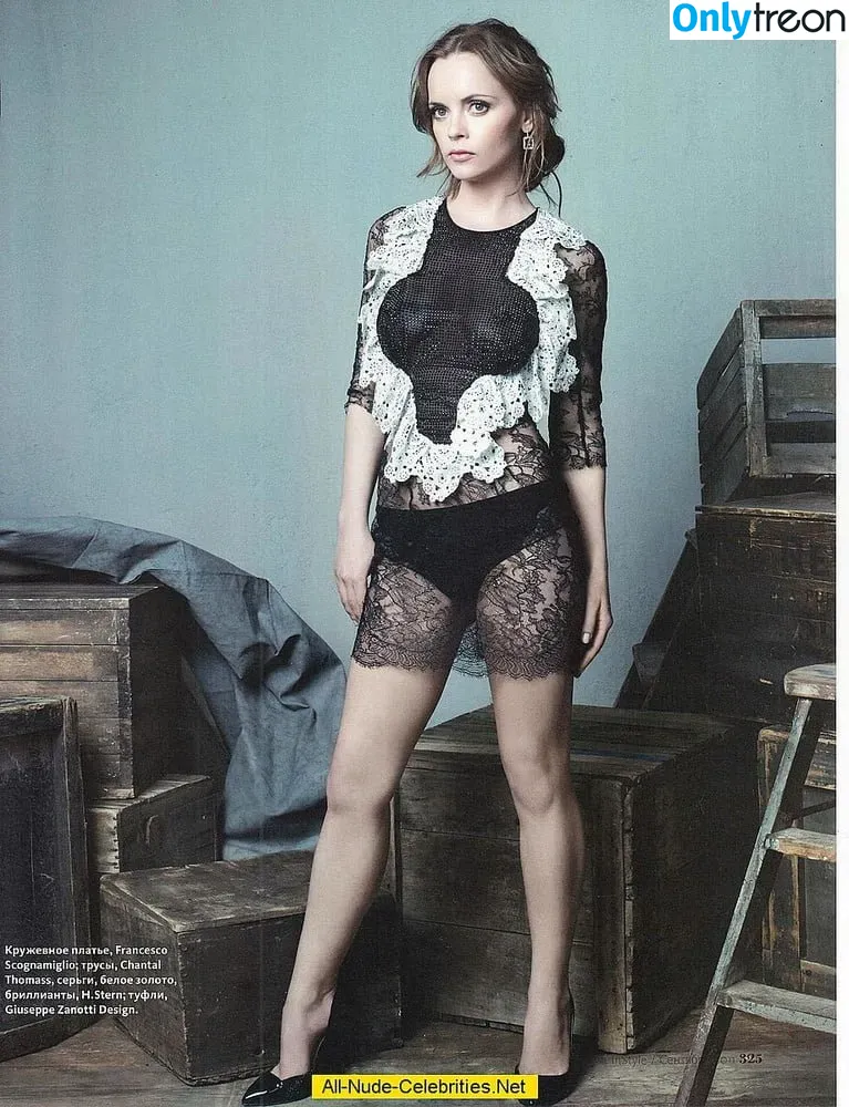 Christina Ricci nude photo #0036 (ChristinaRicci / arianaricci / riccigrams)