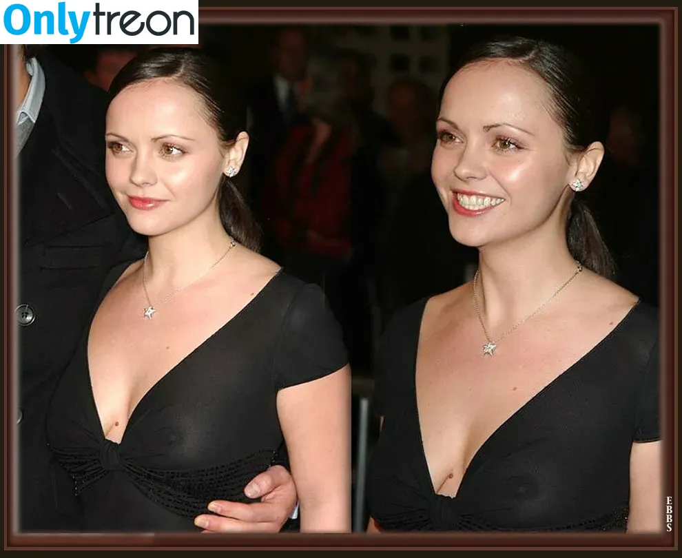 Christina Ricci nude photo #0068 (ChristinaRicci / arianaricci / riccigrams)