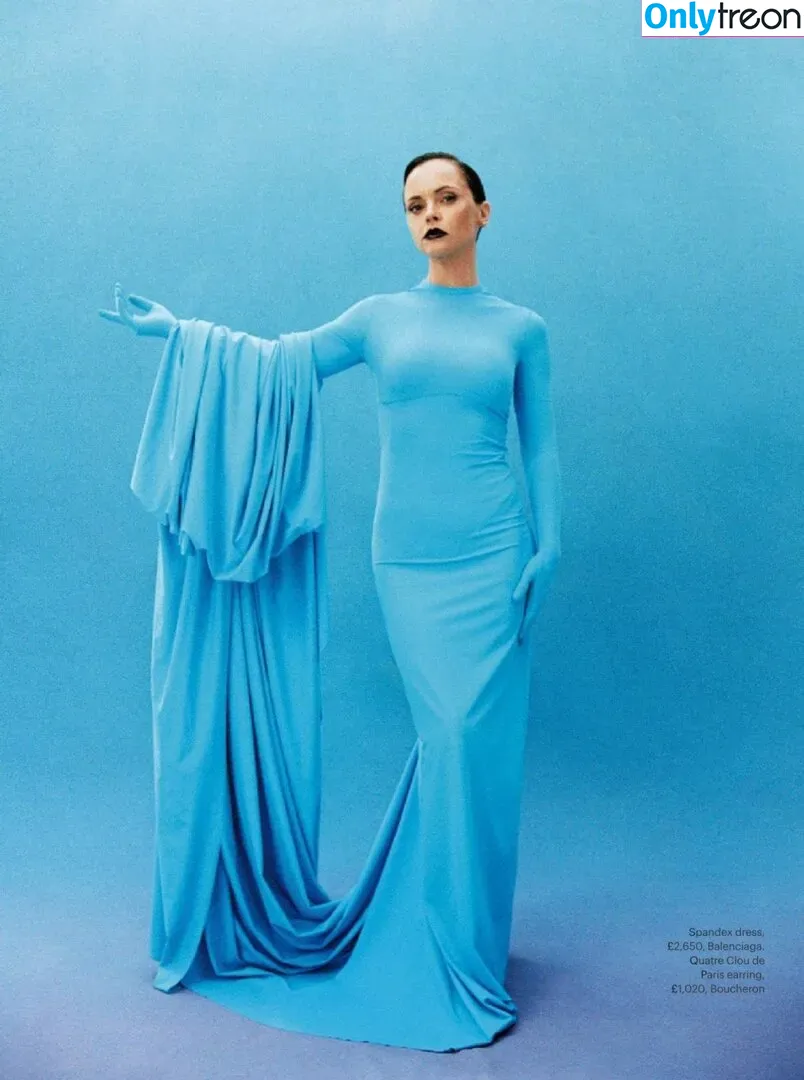 Christina Ricci nude photo #0087 (ChristinaRicci / arianaricci / riccigrams)