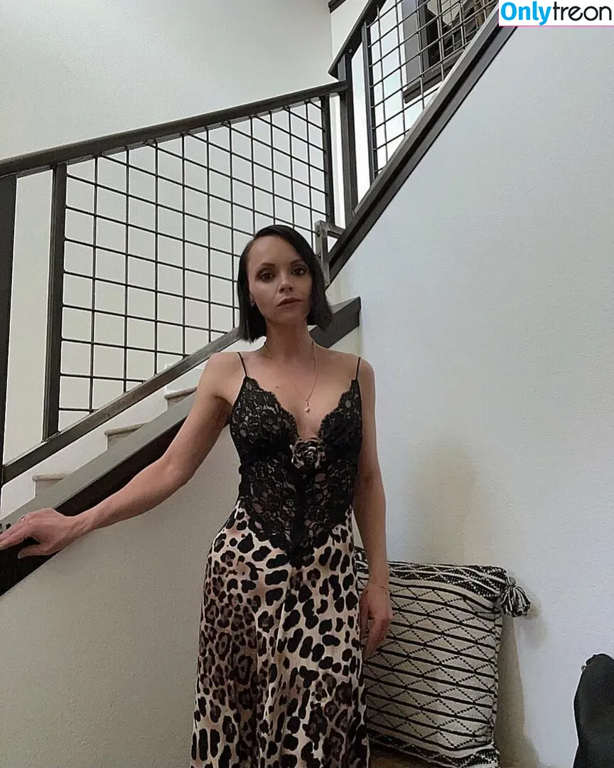 Christina Ricci nude photo #0094 (ChristinaRicci / arianaricci / riccigrams)