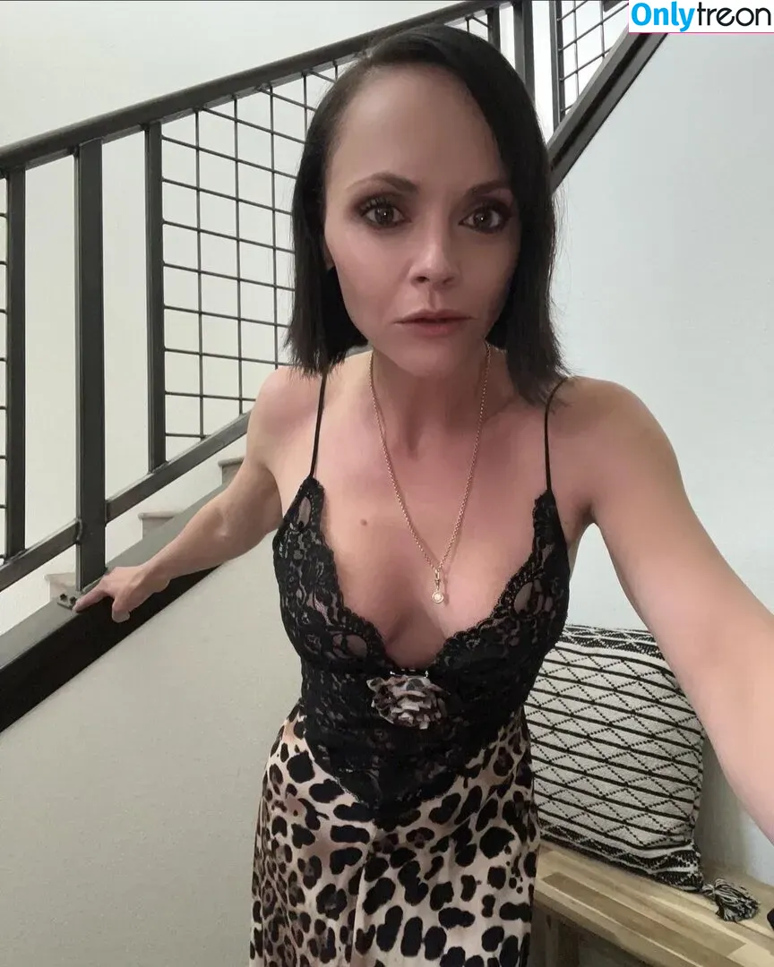 Christina Ricci nude photo #0096 (ChristinaRicci / arianaricci / riccigrams)