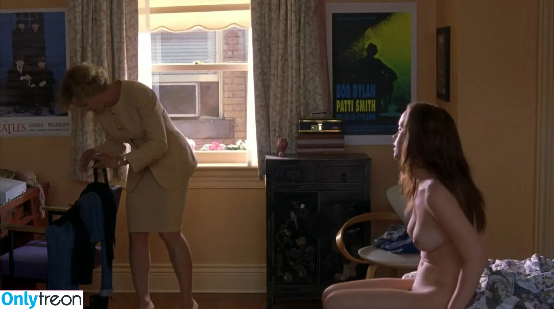 Christina Ricci nude photo #0146 (ChristinaRicci / arianaricci / riccigrams)