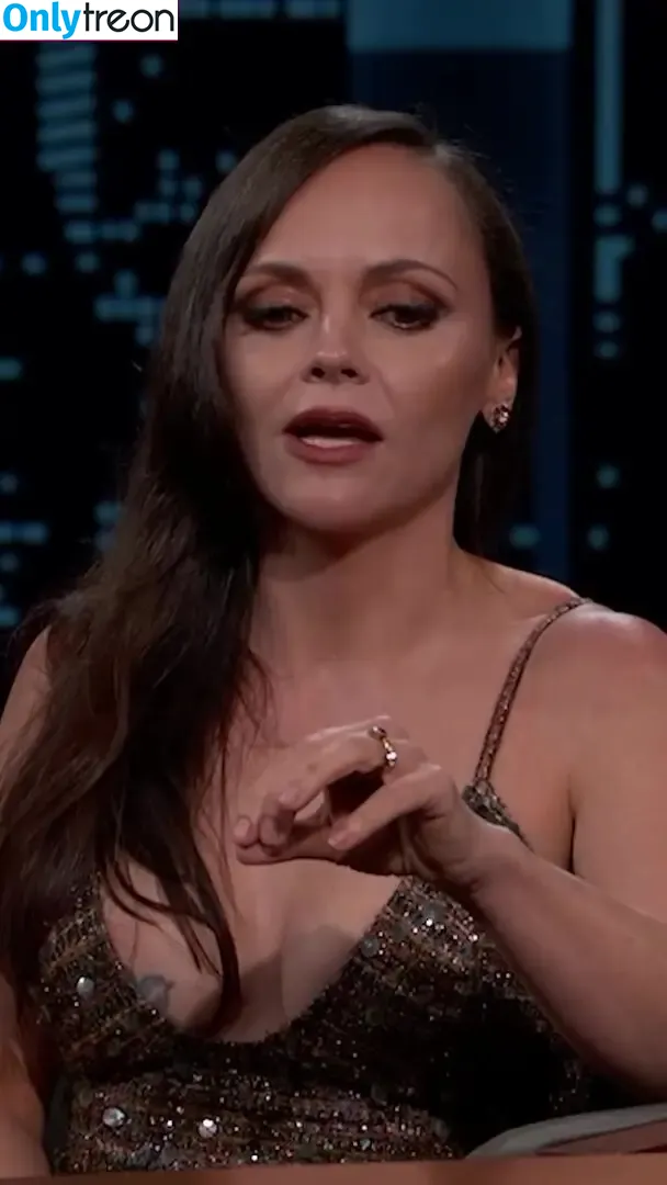 Christina Ricci nude photo #0603 (ChristinaRicci / riccigrams)