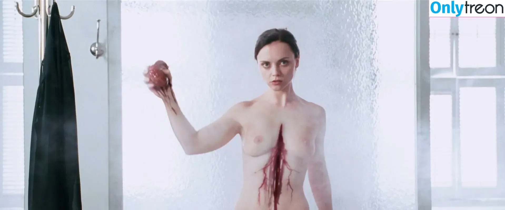 Christina Ricci nude photo #0616 (ChristinaRicci / riccigrams)
