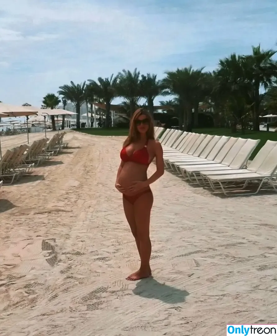 Christine McGuinness nude photo #1059 (mrscmcguinness)