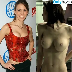 Christy Carlson Romano / thechristycarlsonromano nude photo #0146