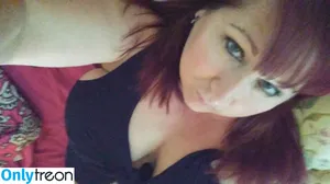 chubbybbwqueen / justholdon1 nude photo #0012