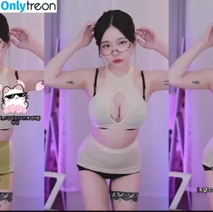 ChuJeong / do__.dong / mm3mmm / 츄정 nude photo #0052