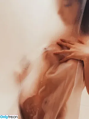 Chunmomo / chunmomo0127 / chunmomo_ / 蠢沫沫momo nude photo #2285