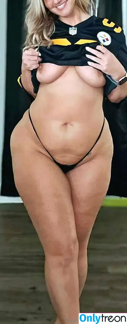 churchwifey nude photo #0033 (amyvisconti)