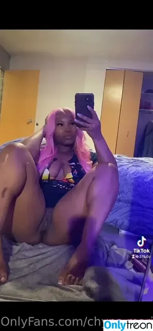 chyna.marie76 / chyna.marie95 nude photo #0009