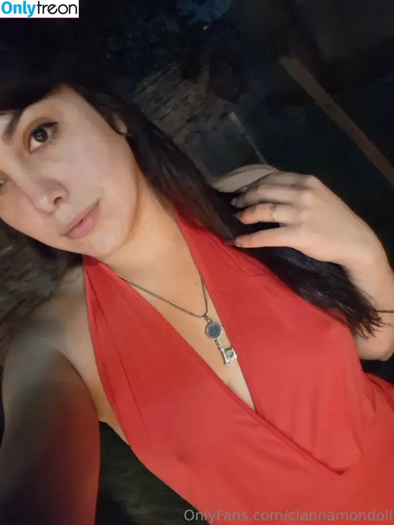 ciannamondoll nude photo #0009 (ciannamoroll)