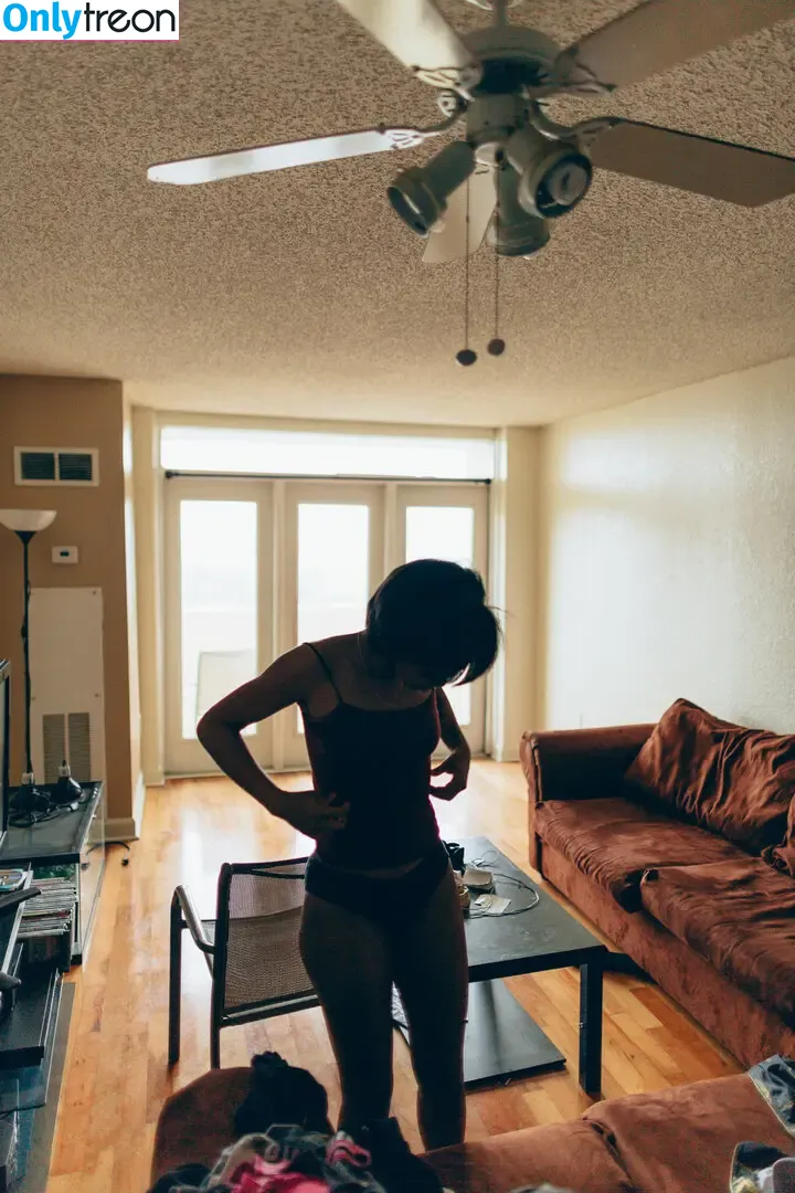 Cierra Vegas nude photo #0025 (CierraVegasXXX / lovecv / reallycierravegas)