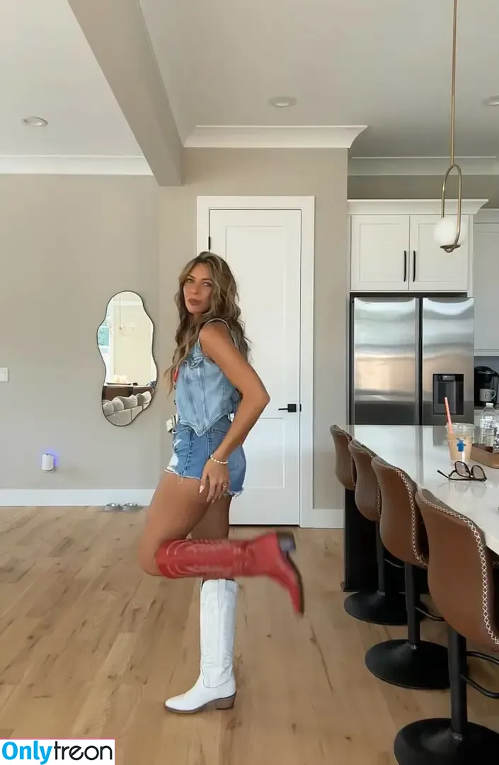 cierrabrickley nude photo #0091 (Cierra Brickley / cierra_brickley)