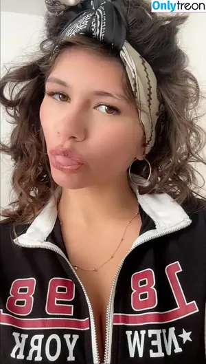 ciggybae / Zendaya lookalike / gypsybaehere / homeskilla_whitnit nude photo #0098