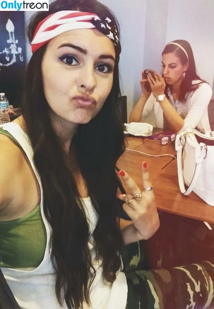 Cimorelli nude photo #0003 (Cimorelli)