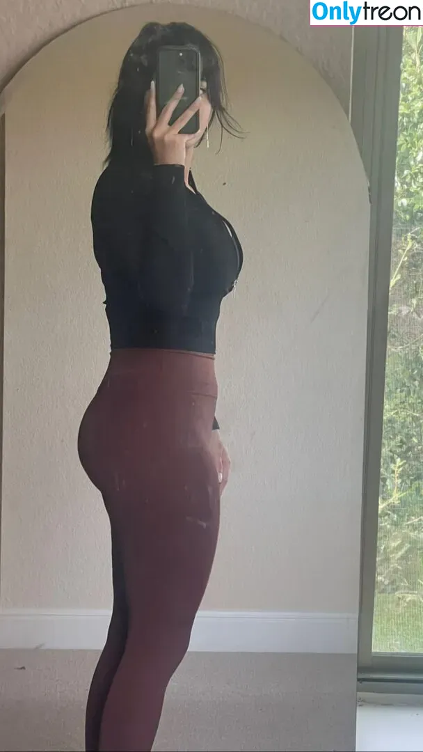 Cinnabrit nude photo #0219 (Cinna / cinnanut)