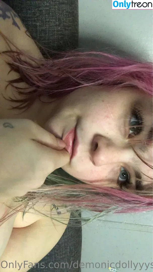 ciricesinssfw nude photo #0020 (ficcew_s)