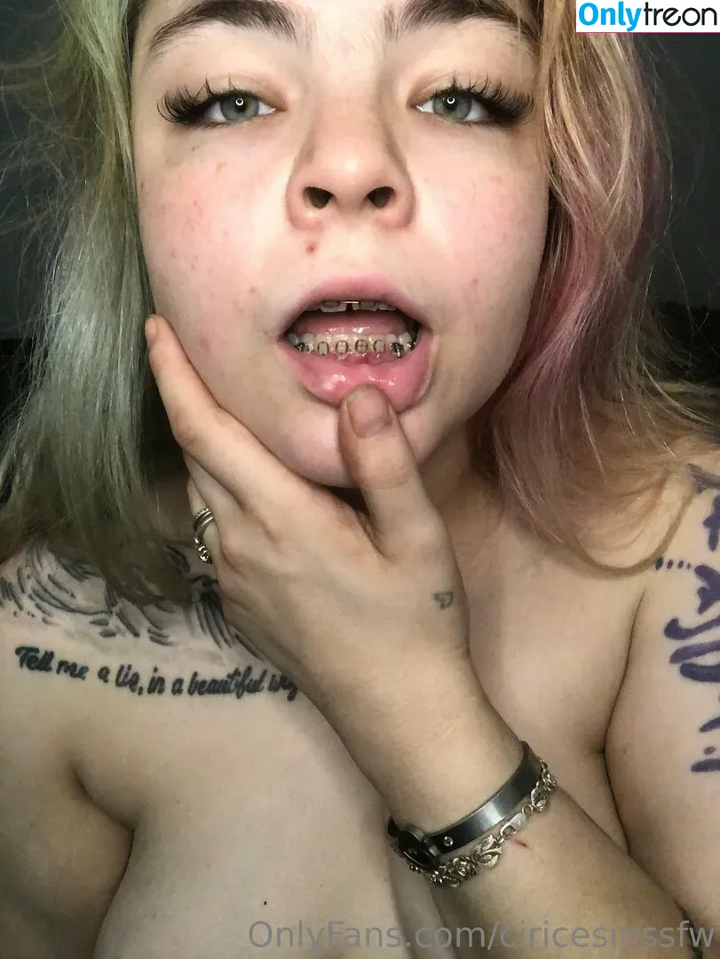 ciricesinssfw nude photo #0065 (ficcew_s)