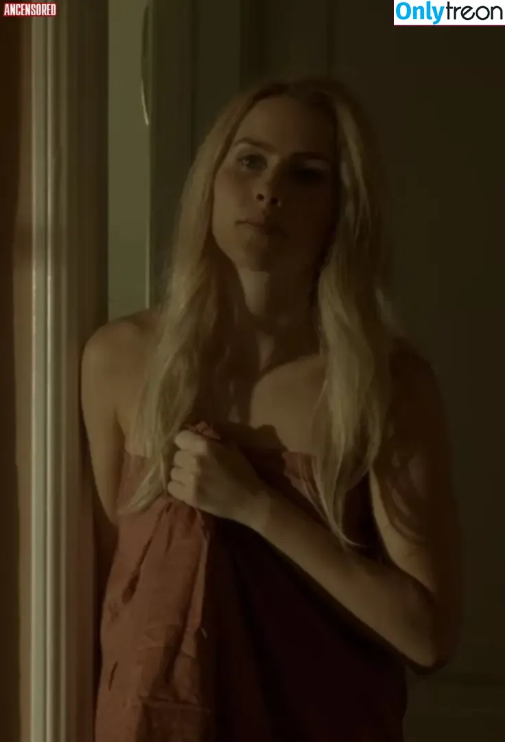 Claire Holt nude photo #0198 (claireholt)