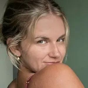 Claire Schroeder / claireschroeder / spicyjazzyofficial nude photo #0005