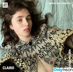 Clairo / Claire Cottrill nude photo #0043