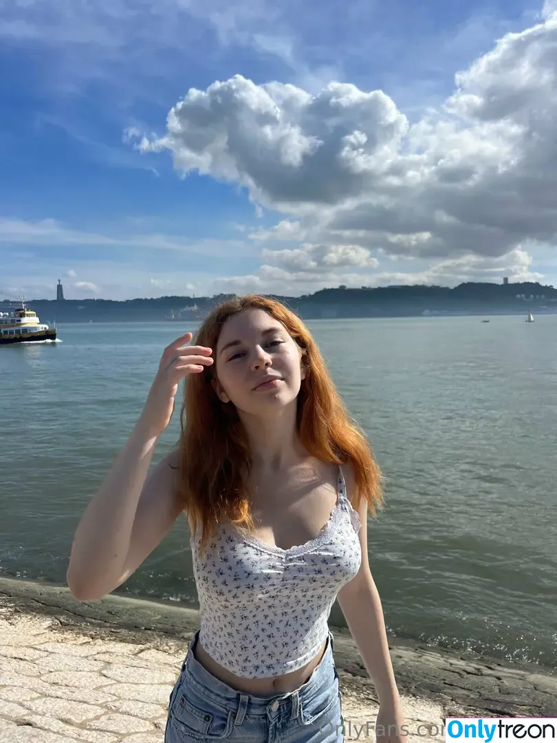 clara_plz nude photo #0050 (clara_plz_)