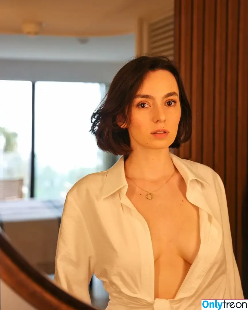 Clararunaway nude photo #0040 (Clararunaway)