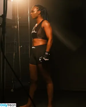 Claressa Shields / claressashields nude photo #0042