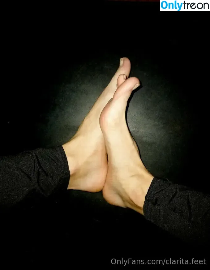 clarita.feet nude photo #0224 (visitsantaclarita)