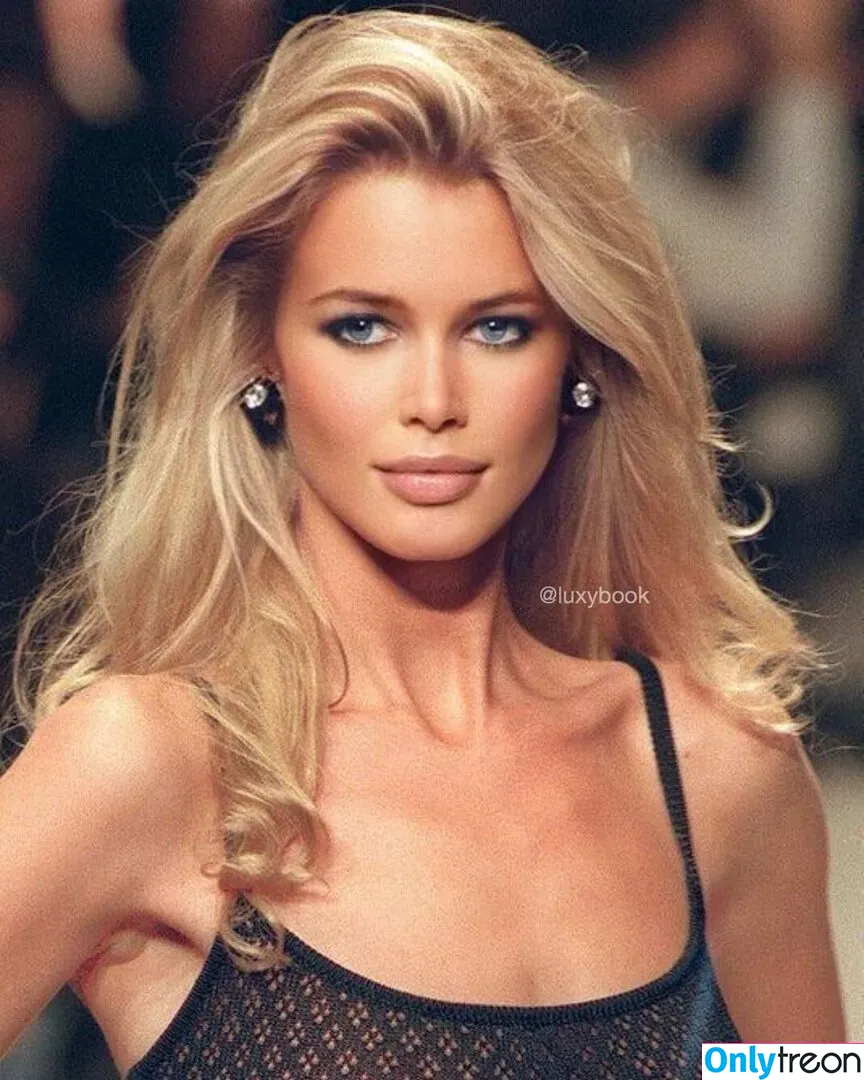 Claudia Schiffer nude photo #0036 (claudiaschiffer)