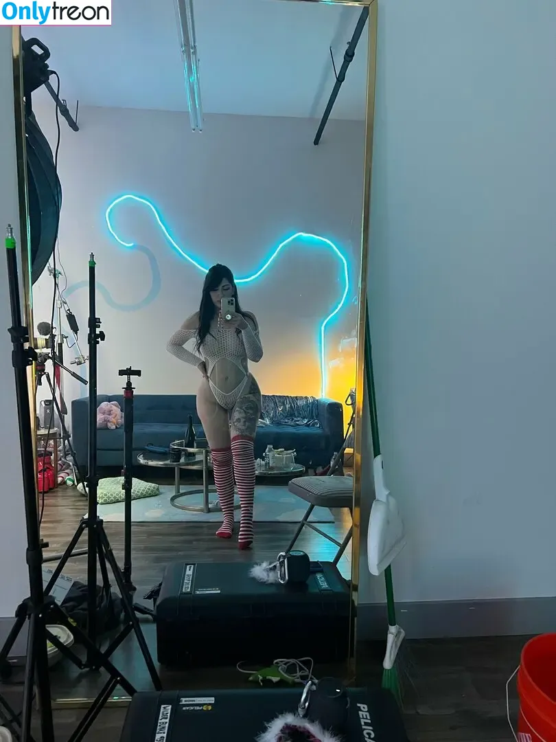 cleoblossom nude photo #0165 (cleoblossomTV / notcleoblossom)