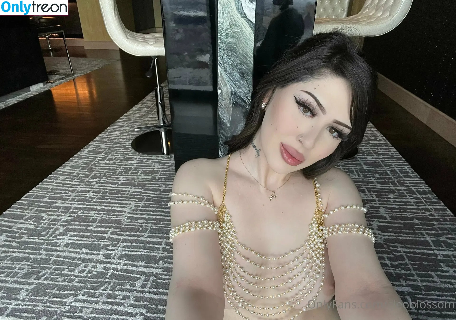 cleoblossom nude photo #0319 (cleoblossomTV / notcleoblossom)