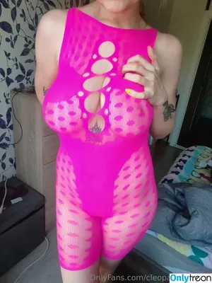 cleopatraaa2002 / iamcleotrapa nude photo #0002