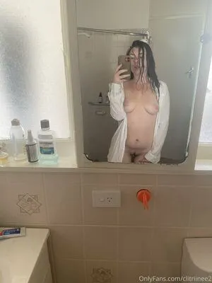  nude photo #0011